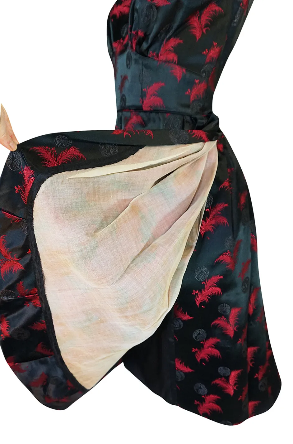 1950s Unlabelled Red & Black Aisian Silk 'Feather' Dress