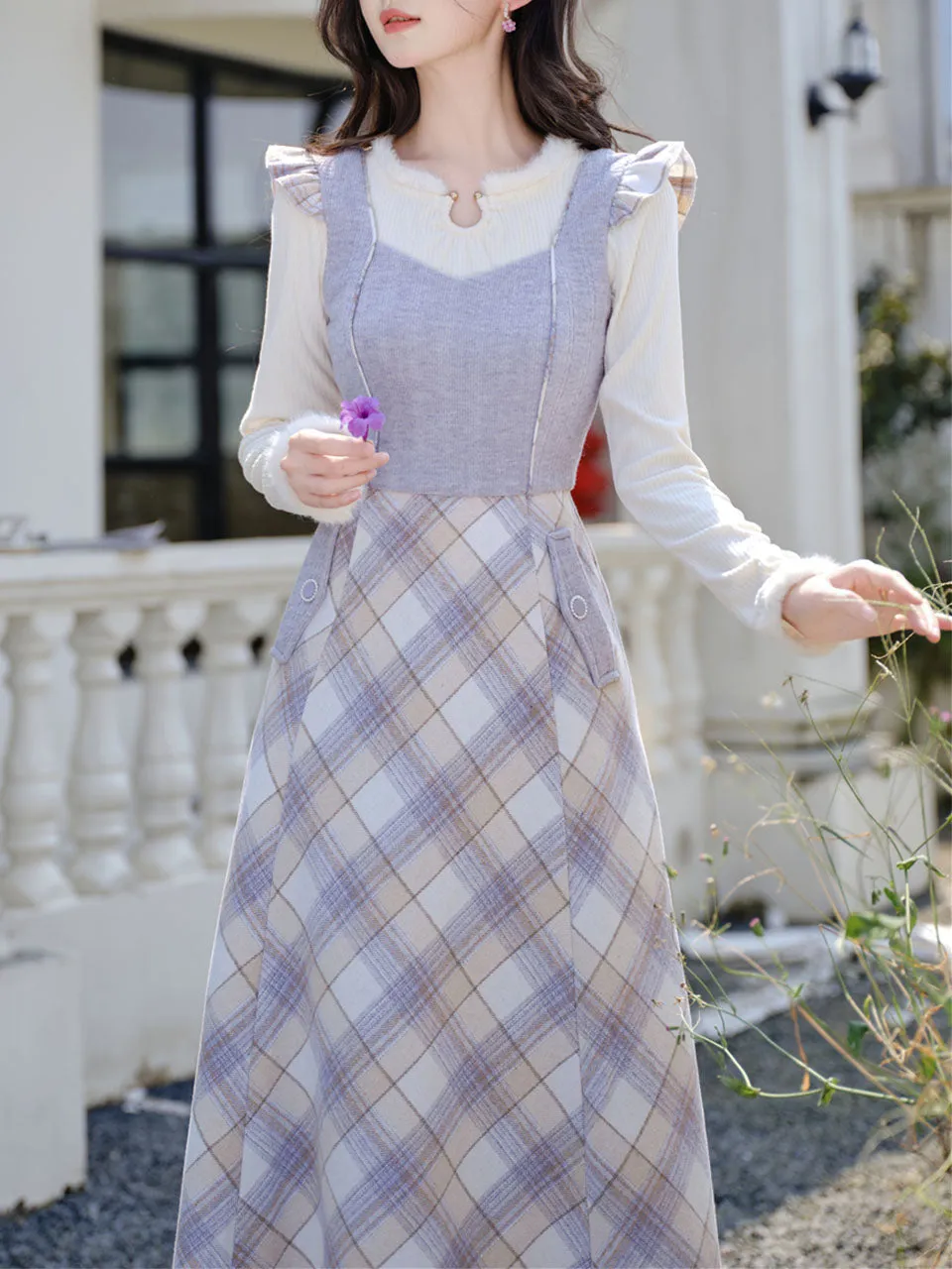 1950s Vintage White Sweater And Purple Plaid Dress Suit