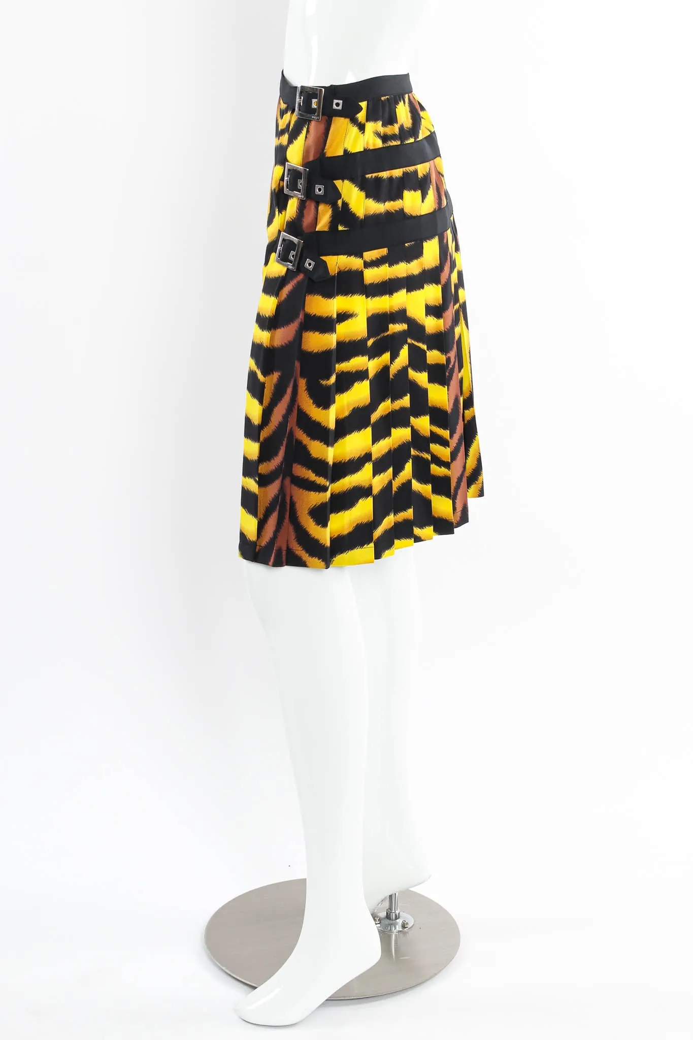 2004 A/W Tiger Pleat Tennis Skirt