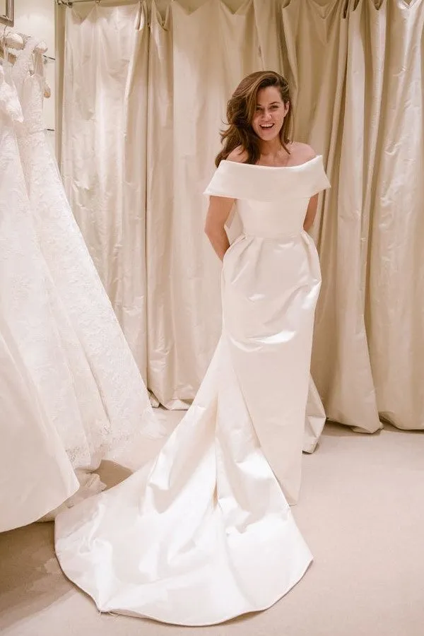 2020 Simple Wedding Gowns Satin Off-the-shoulder Neckline