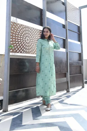 AAHELI GREEN PRINTED HANDWORK KURTA WITH PANT SET