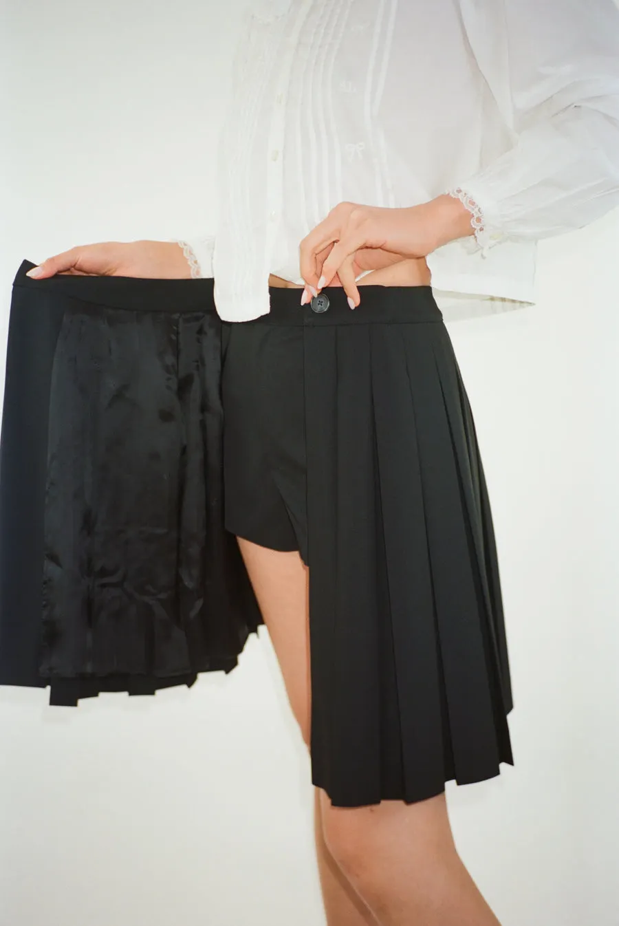 Astra Skort in Black