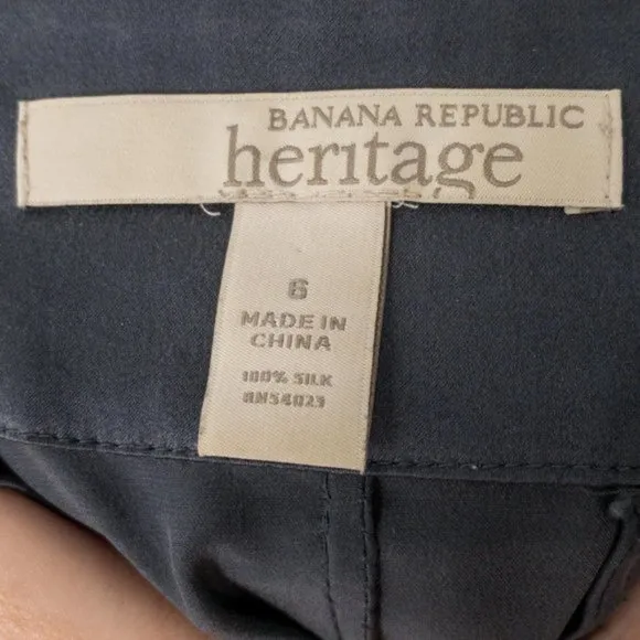Banana Republic Silk Straight Mini Skirt Gray M/L