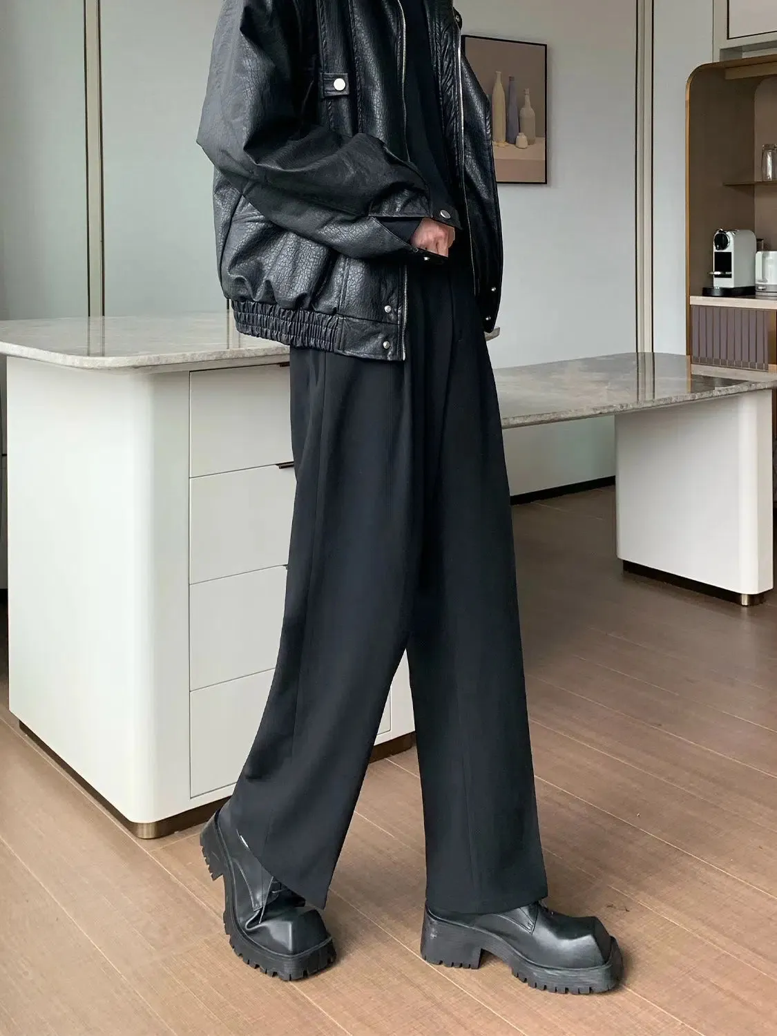 Basic Straight-leg Pleated Suit Pants