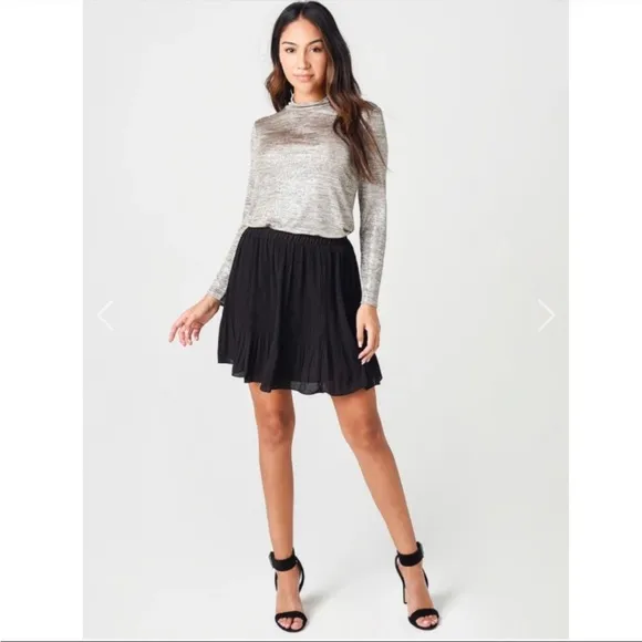 BB Dakota by Steve Madden Women's Life Com-Pleat Skirt in Black NWT