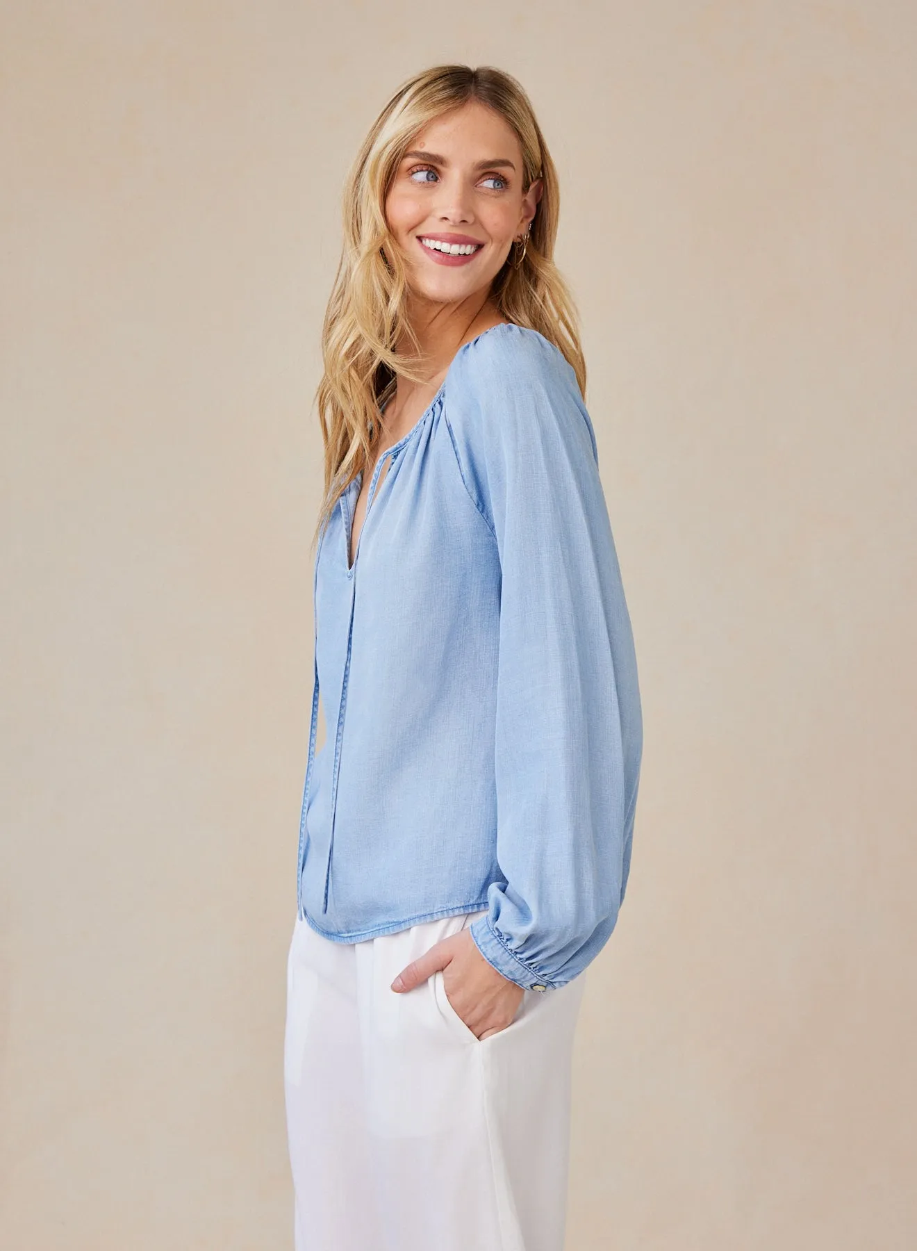 Bella Dahl Shirred Raglan Tie Front Blouse