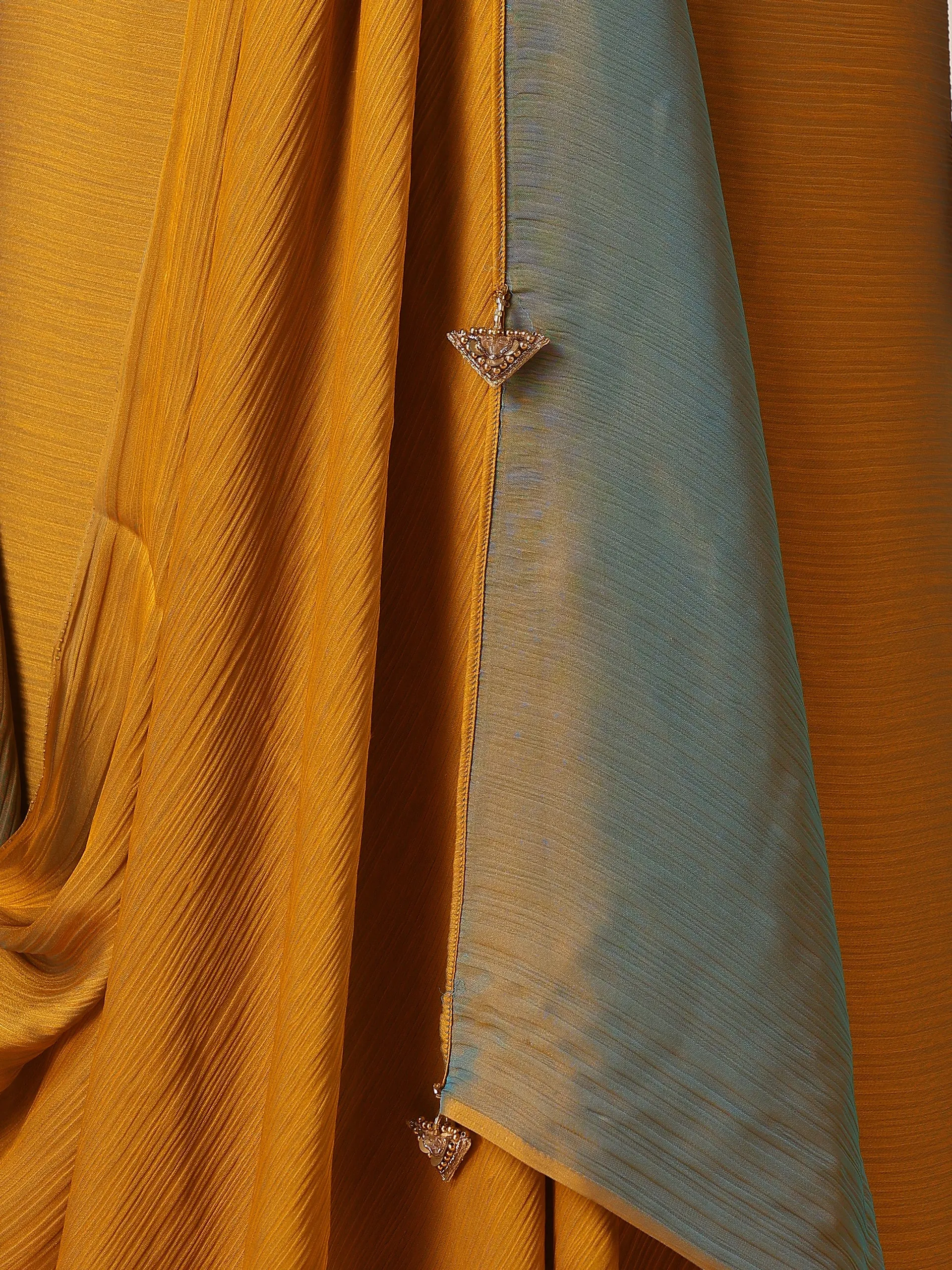 Blue Phoenix Dual Shade Chiffon Saree with Self Blouse Fabric