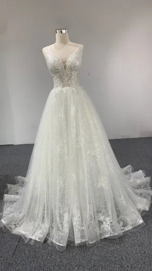 BYG stunning beautiful A line wedding dress