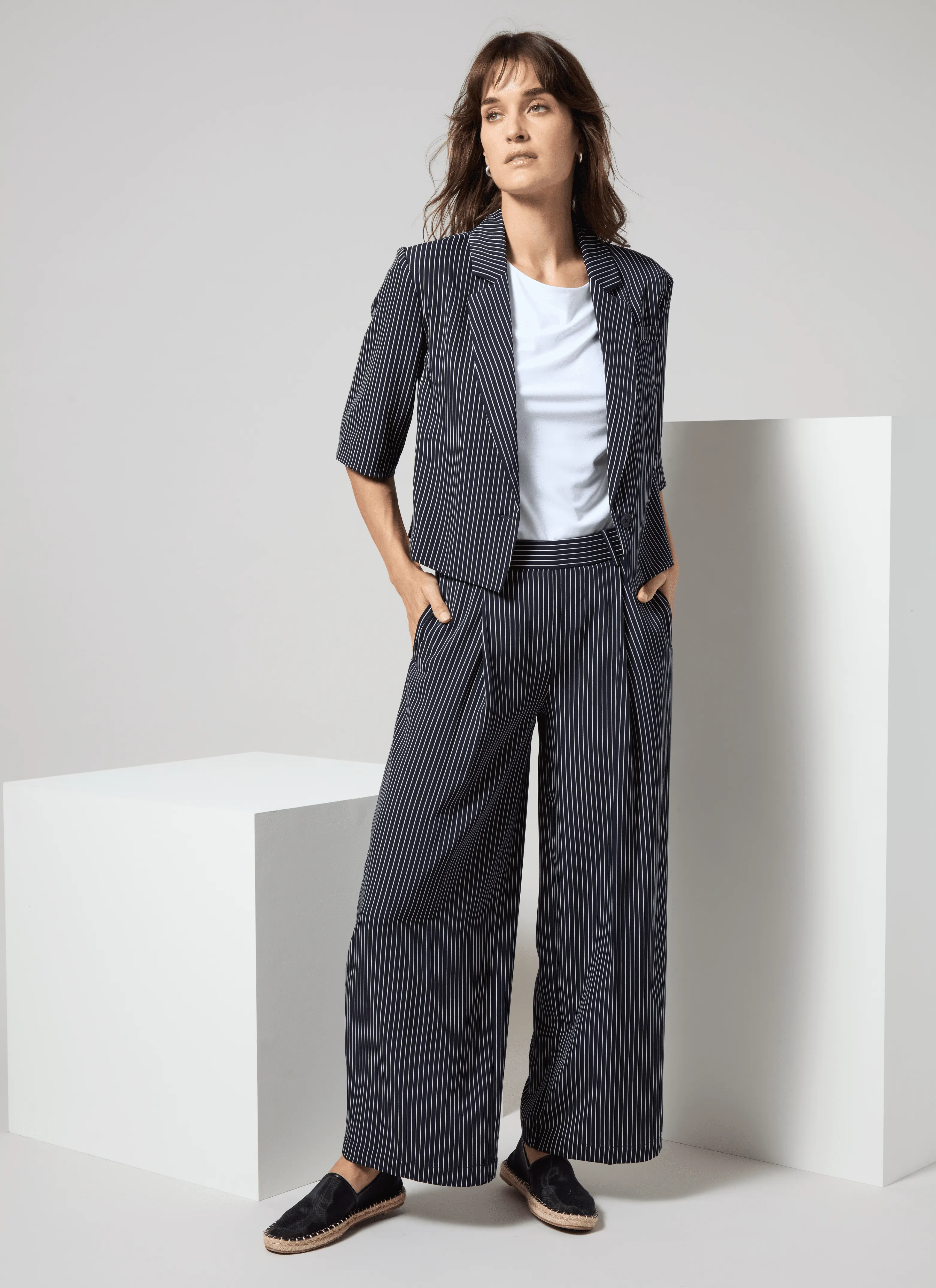 Clarette Pleated Trouser (28" Inseam)