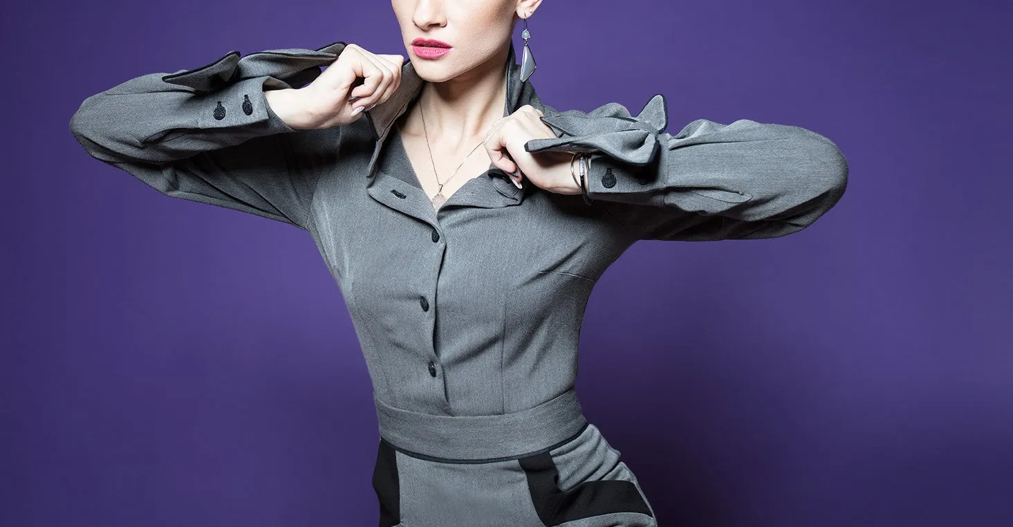 Contrasting Bow Blouse