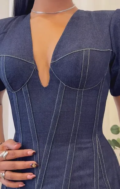 Denim high-stitched waist V-neck hip skirt suit
