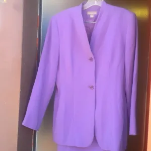 Elegant Valerie Stevens vintage Lavender Lilac  Skirt Suit (Set ) Jacket size 8