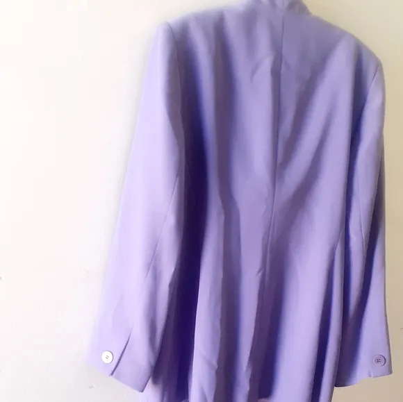Elegant Valerie Stevens vintage Lavender Lilac  Skirt Suit (Set ) Jacket size 8