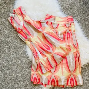 Emma James | Summer Linen Matching Skirt Set