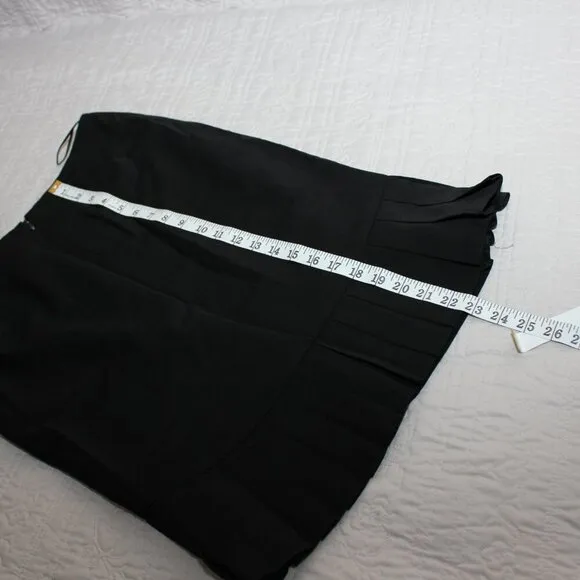 Escada Womens Black Back Pleat Wool Blend Skirt Size 36/6