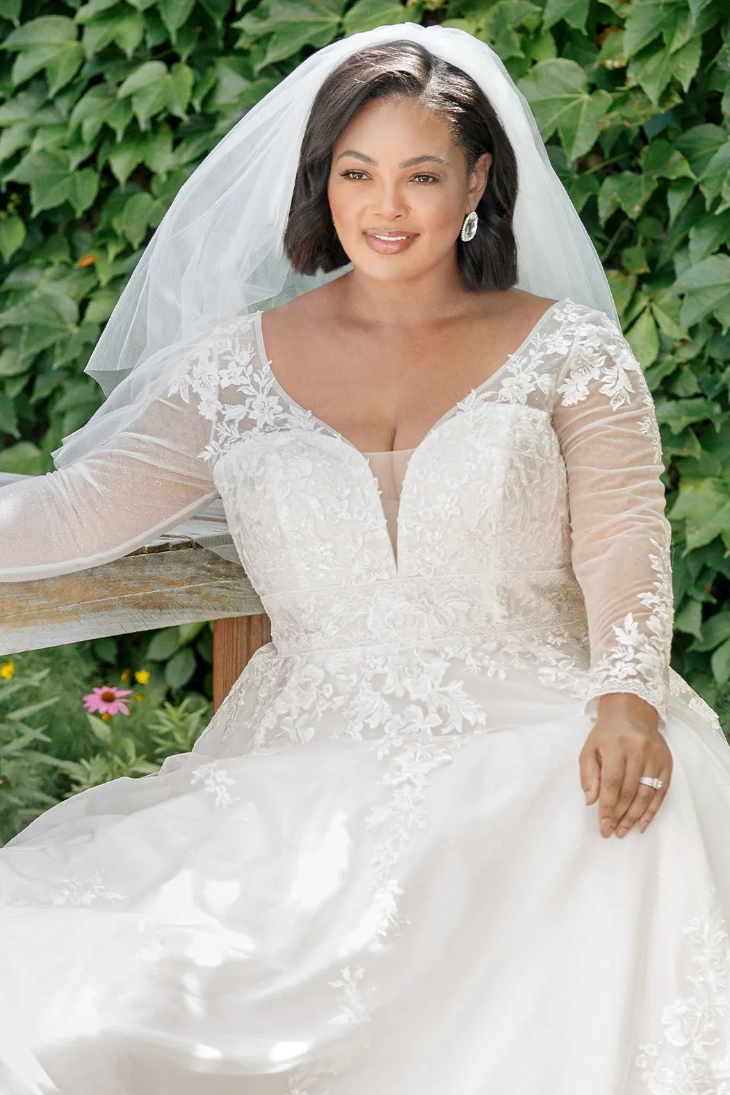 Esmeralda Bridal Dress <br> SC5282