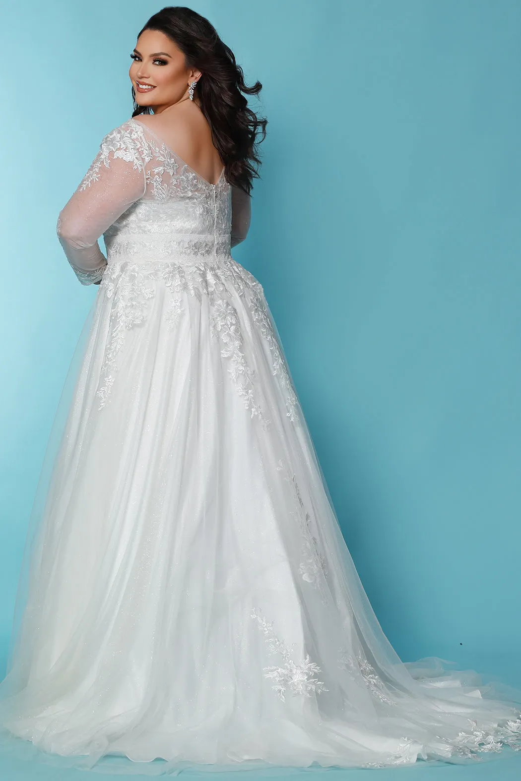 Esmeralda Bridal Dress <br> SC5282