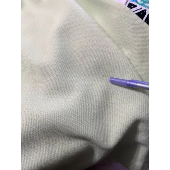 Evan-Picone Light Green Skirt Suit Set Size 6