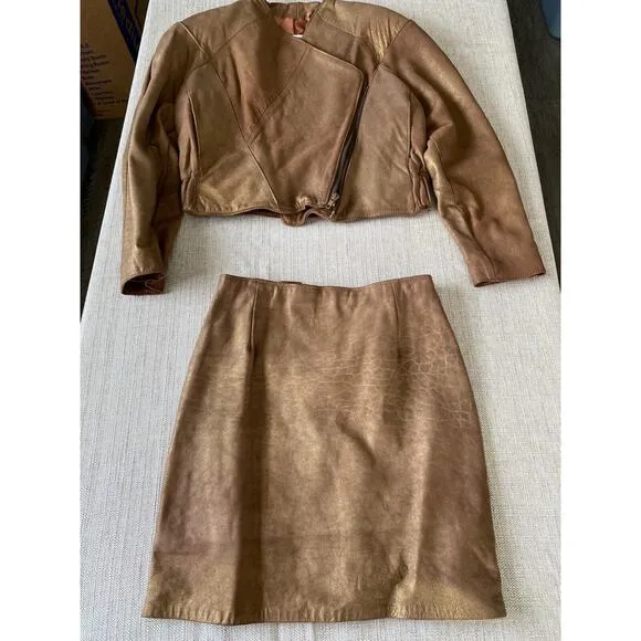 FIRENZE Santa Barbara Vintage Gold 100% Genuine leather skirt suit 6