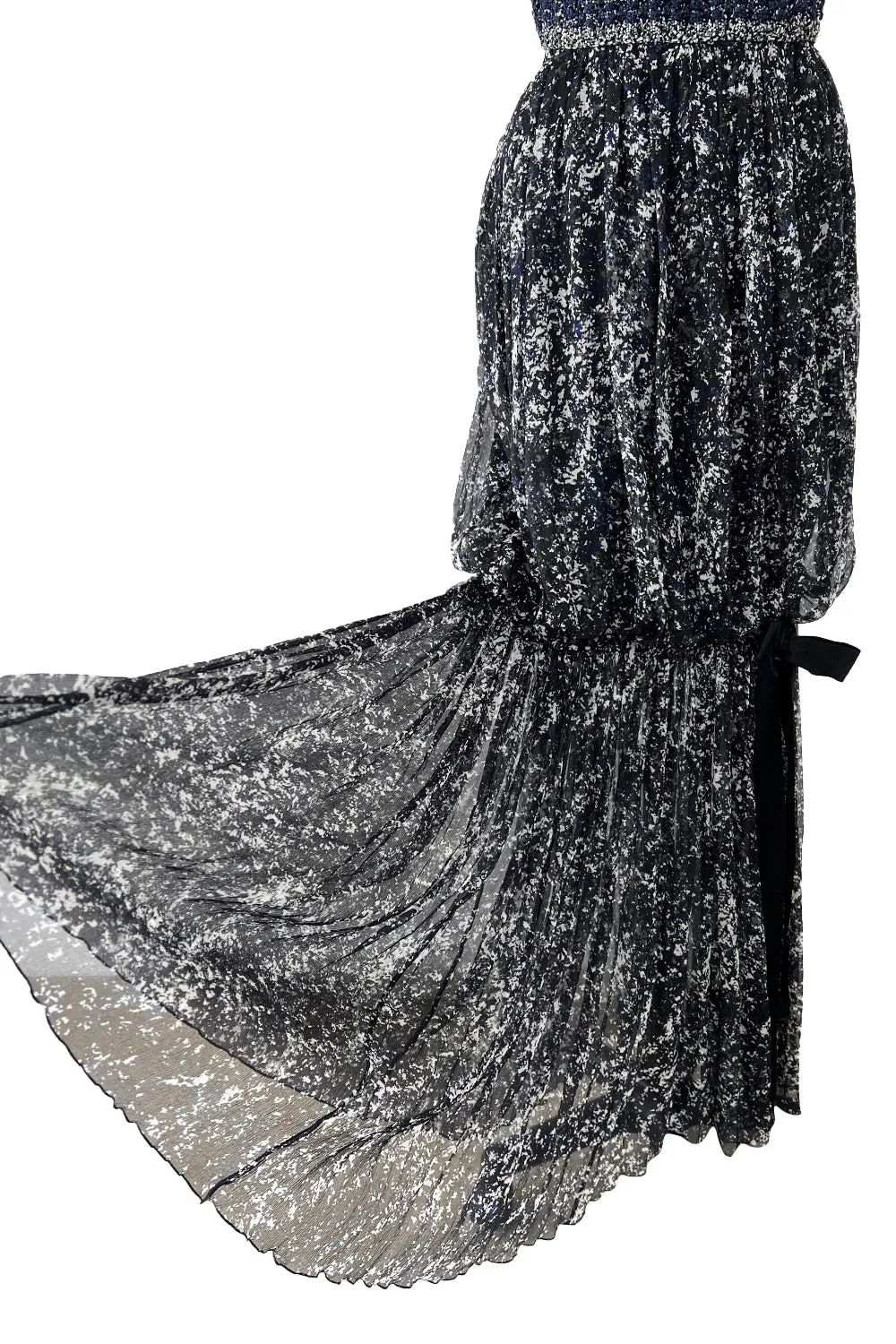 Gorgeous Spring 2012 Chanel by Karl Lagerfeld Hand Crochet Knit & Silk Chiffon Blue Dress w Scarf