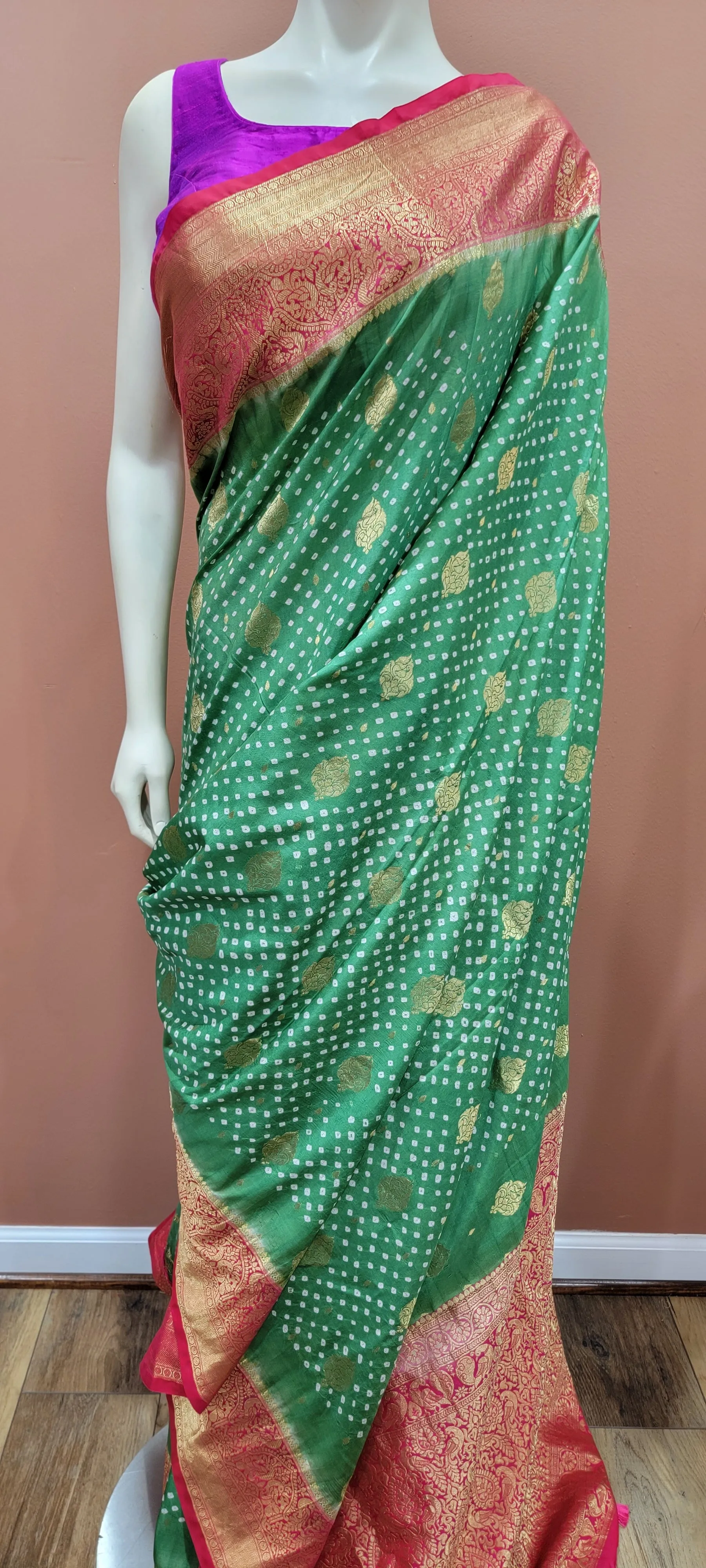 Kanchi Hand Tie Bandhini Saree Collection
