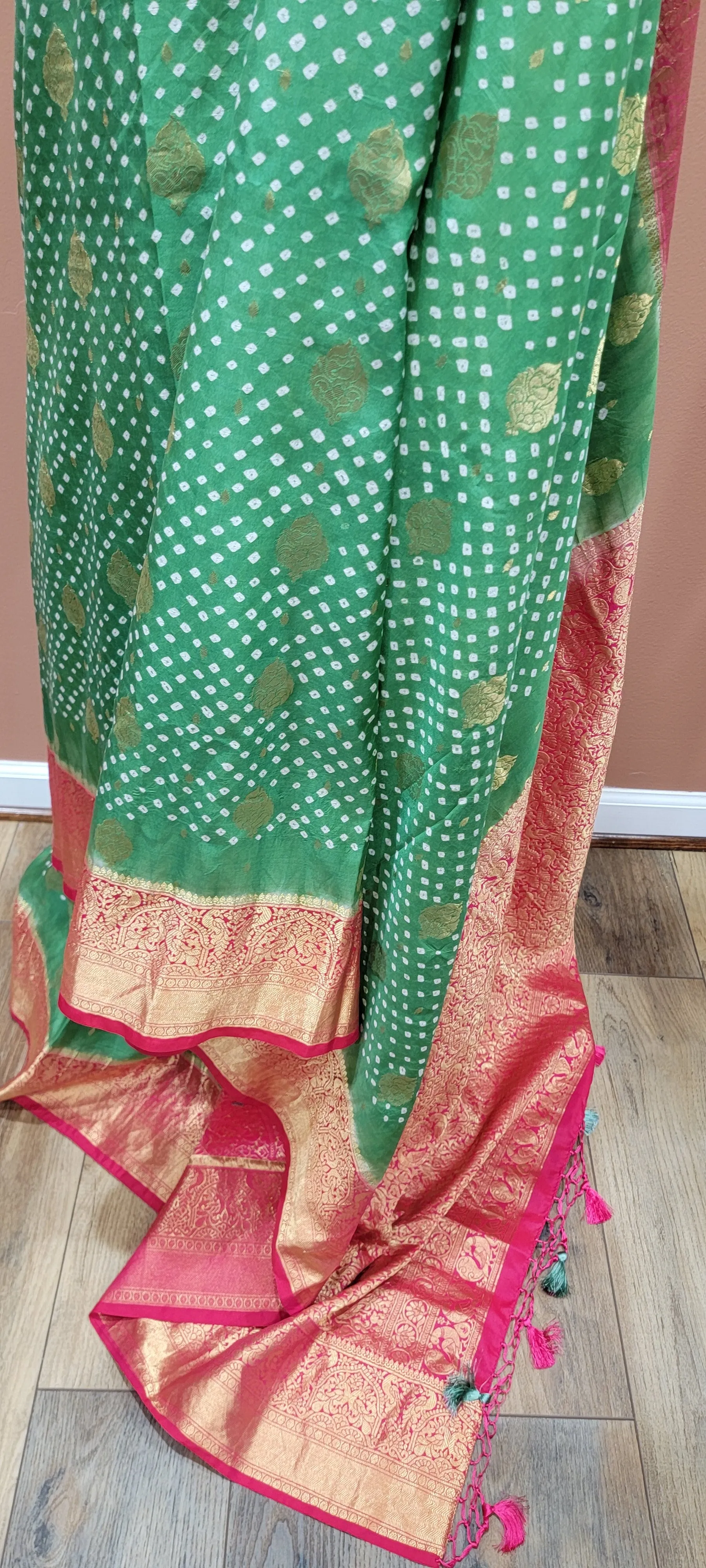 Kanchi Hand Tie Bandhini Saree Collection