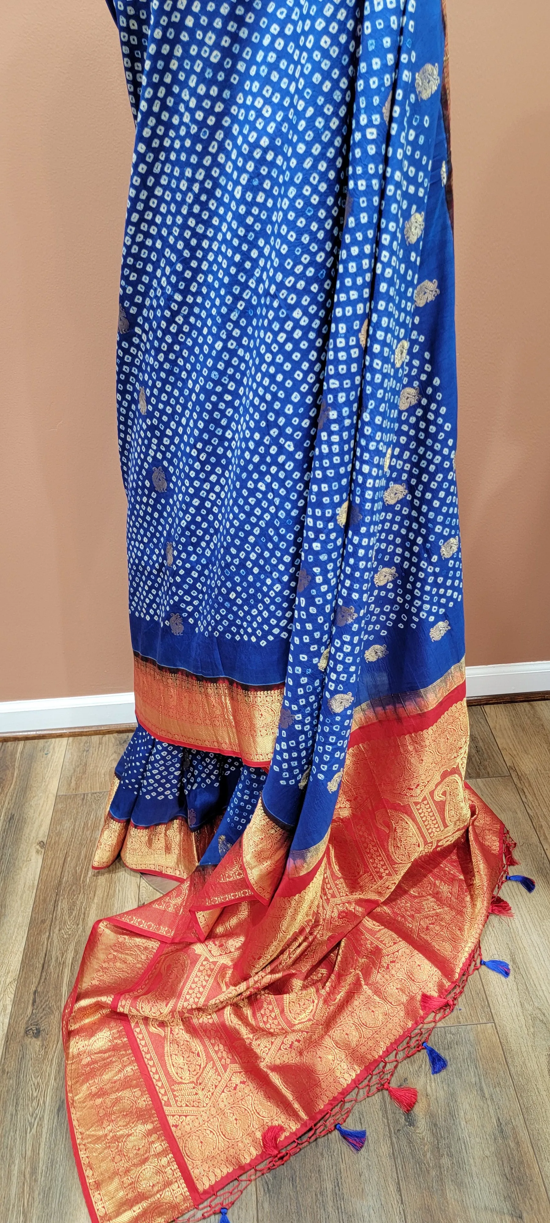 Kanchi Hand Tie Bandhini Saree Collection