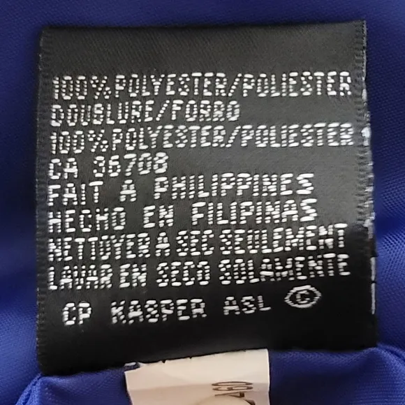 Kasper A.S.L. Petite Women's Short Sleeve Blue Skirt Suit. Size 14P