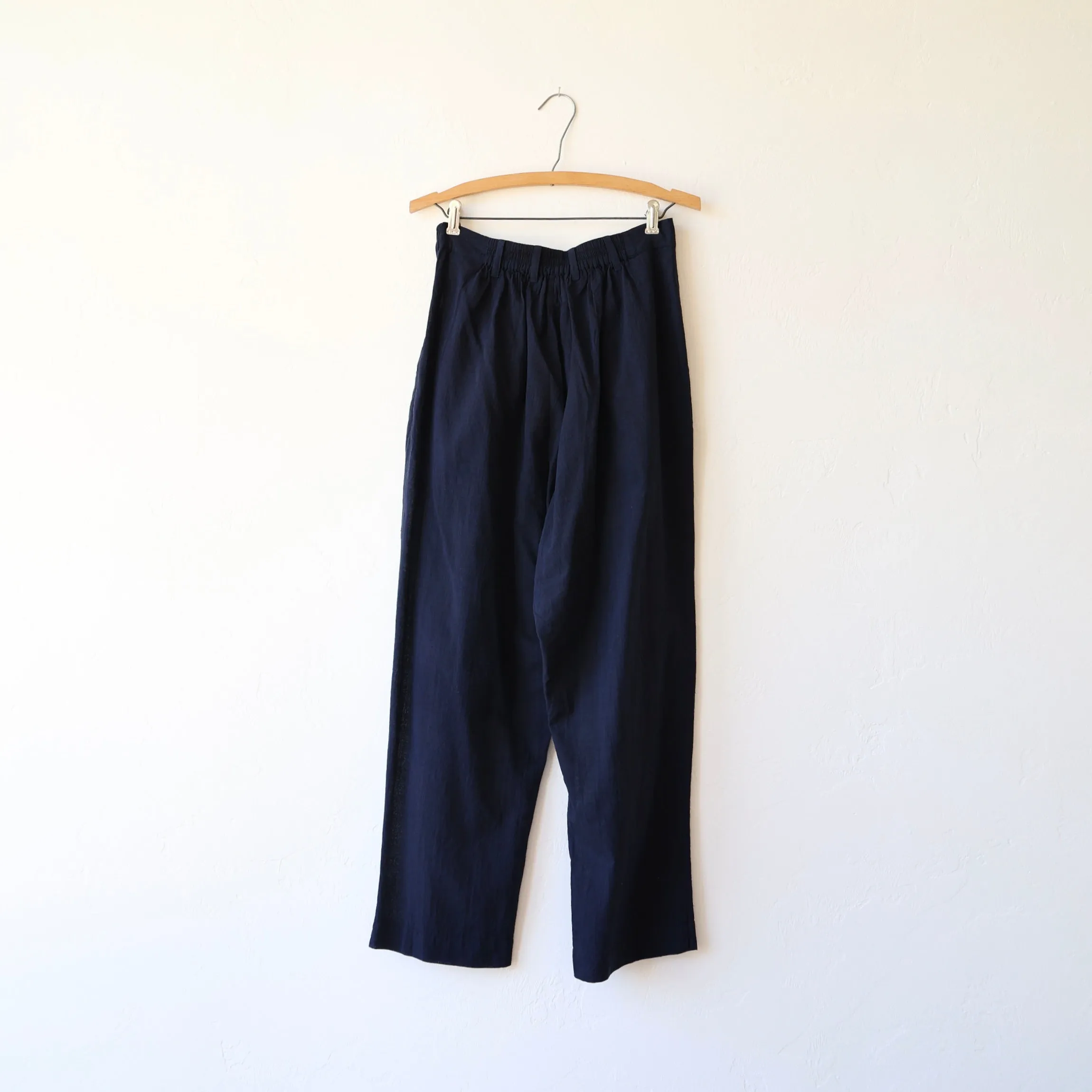 Khadi and Co. Cotton Pleated Pants - Dark Indigo