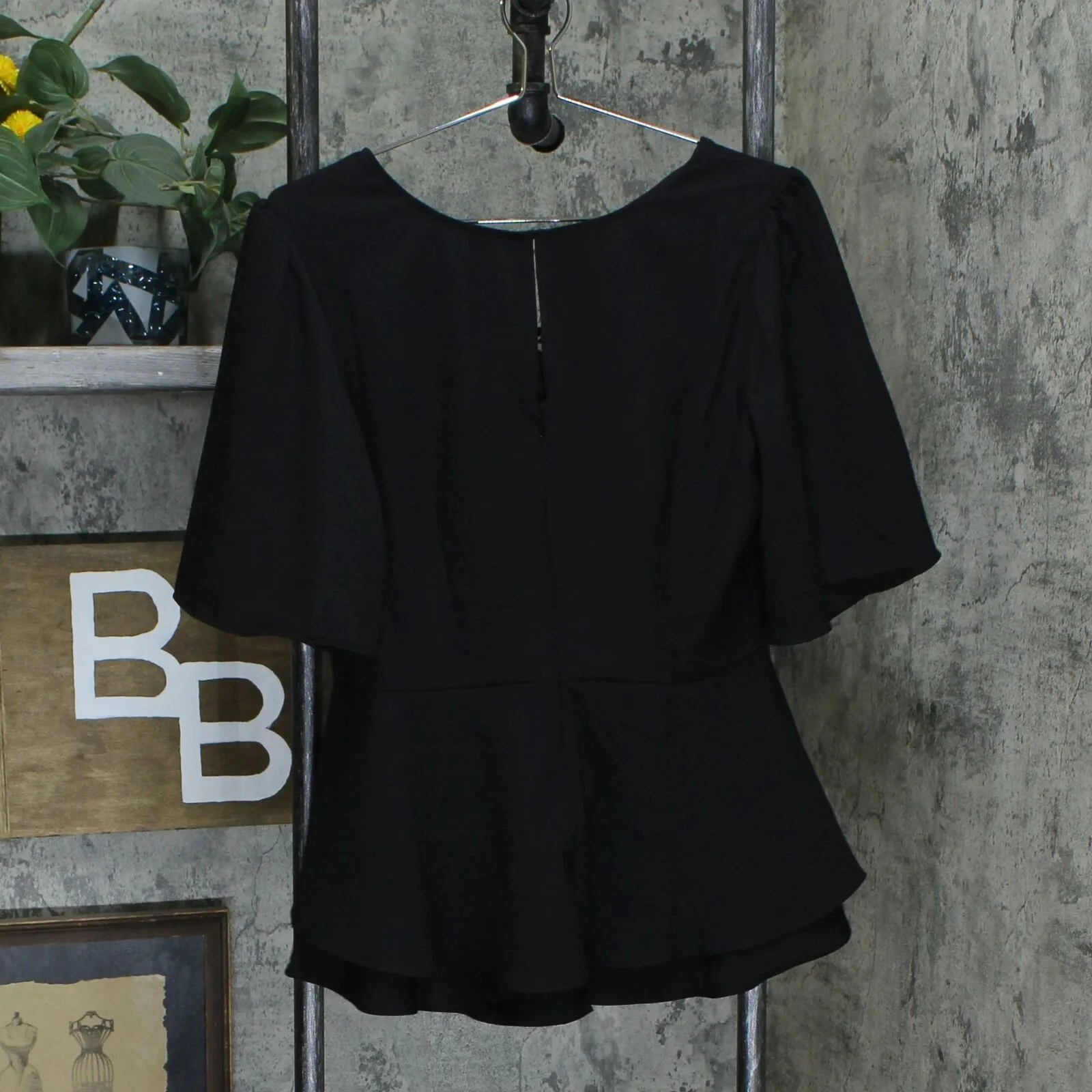Laurie Felt Women's Scooped V-Neck Peplum Blouse