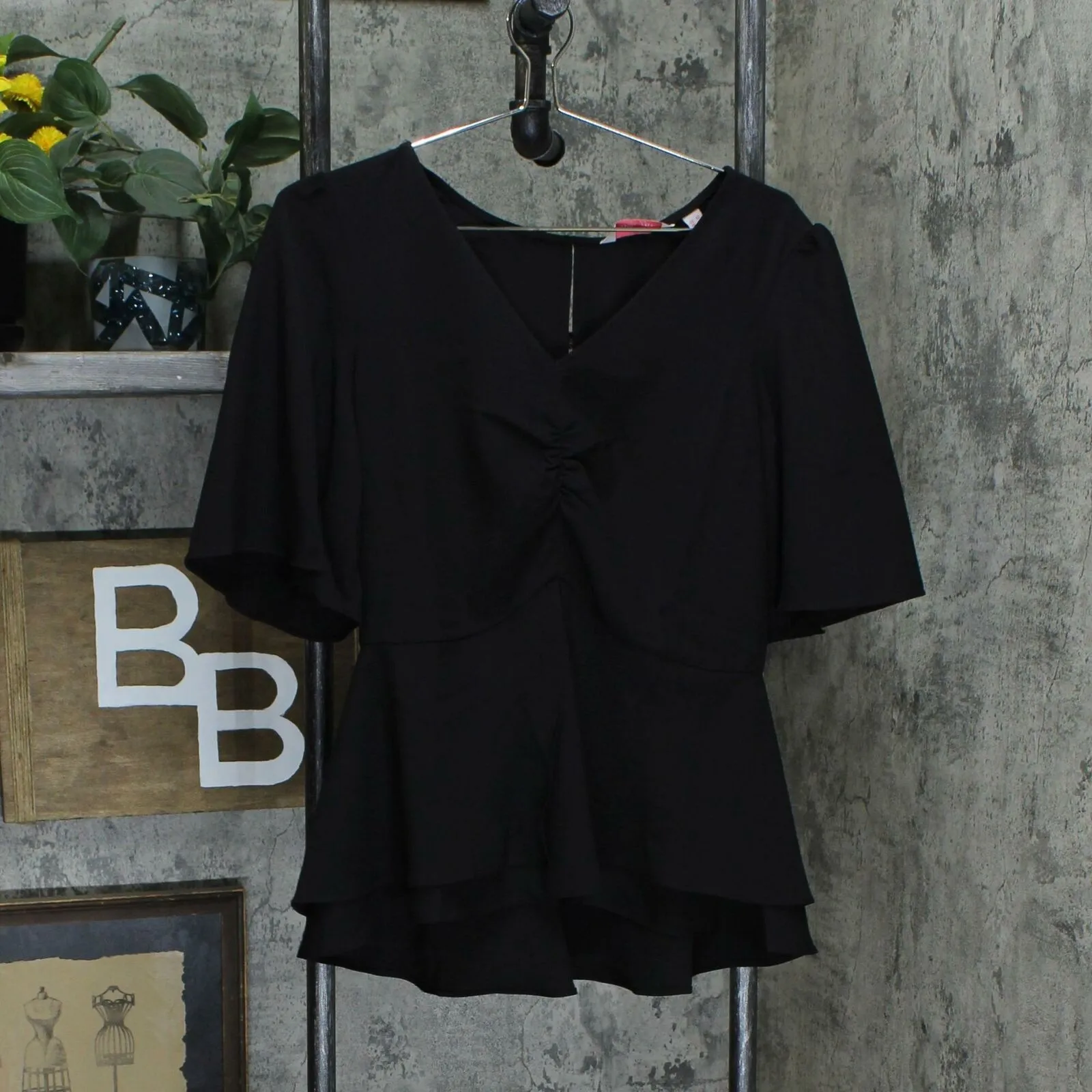 Laurie Felt Women's Scooped V-Neck Peplum Blouse