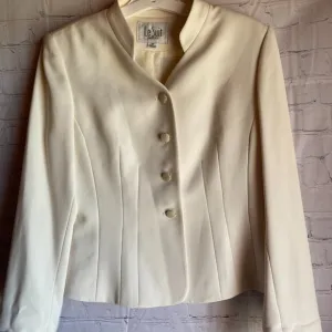 Le Suit Petite Skirt Suit Size 4P 4 Button Blazer Fully Lined Back Zip Skirt