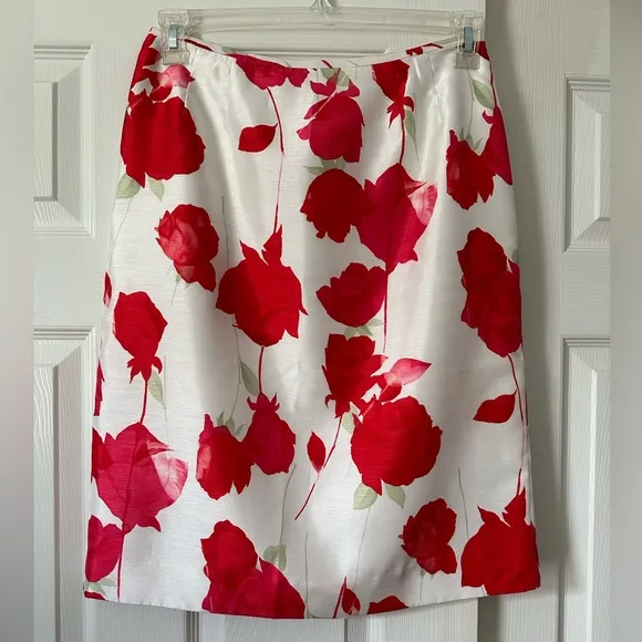 Le Suit Skirt, floral print, size 8