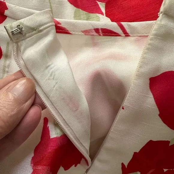 Le Suit Skirt, floral print, size 8