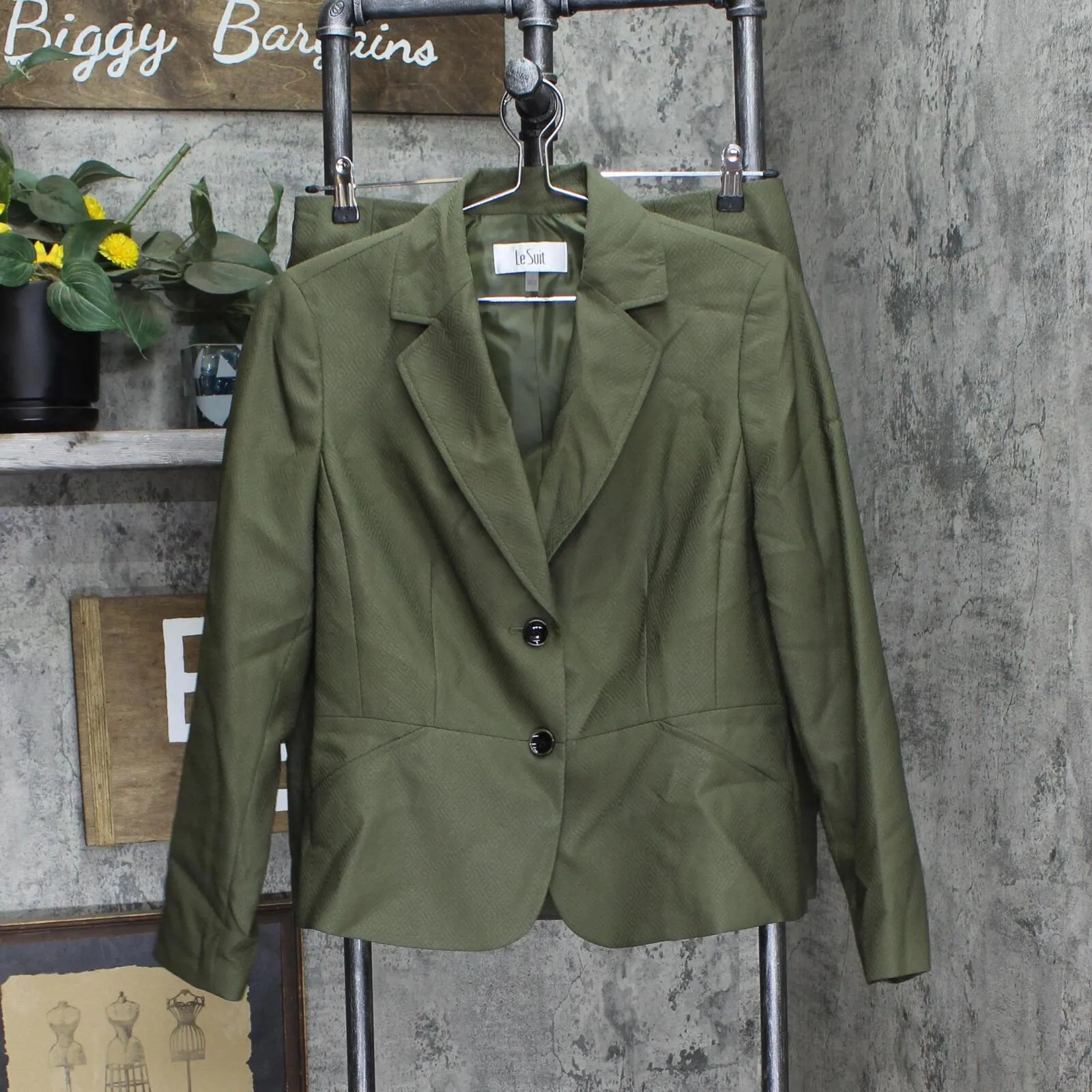Le Suit Women's Two-Button Jacket Skirt Suit 50040915