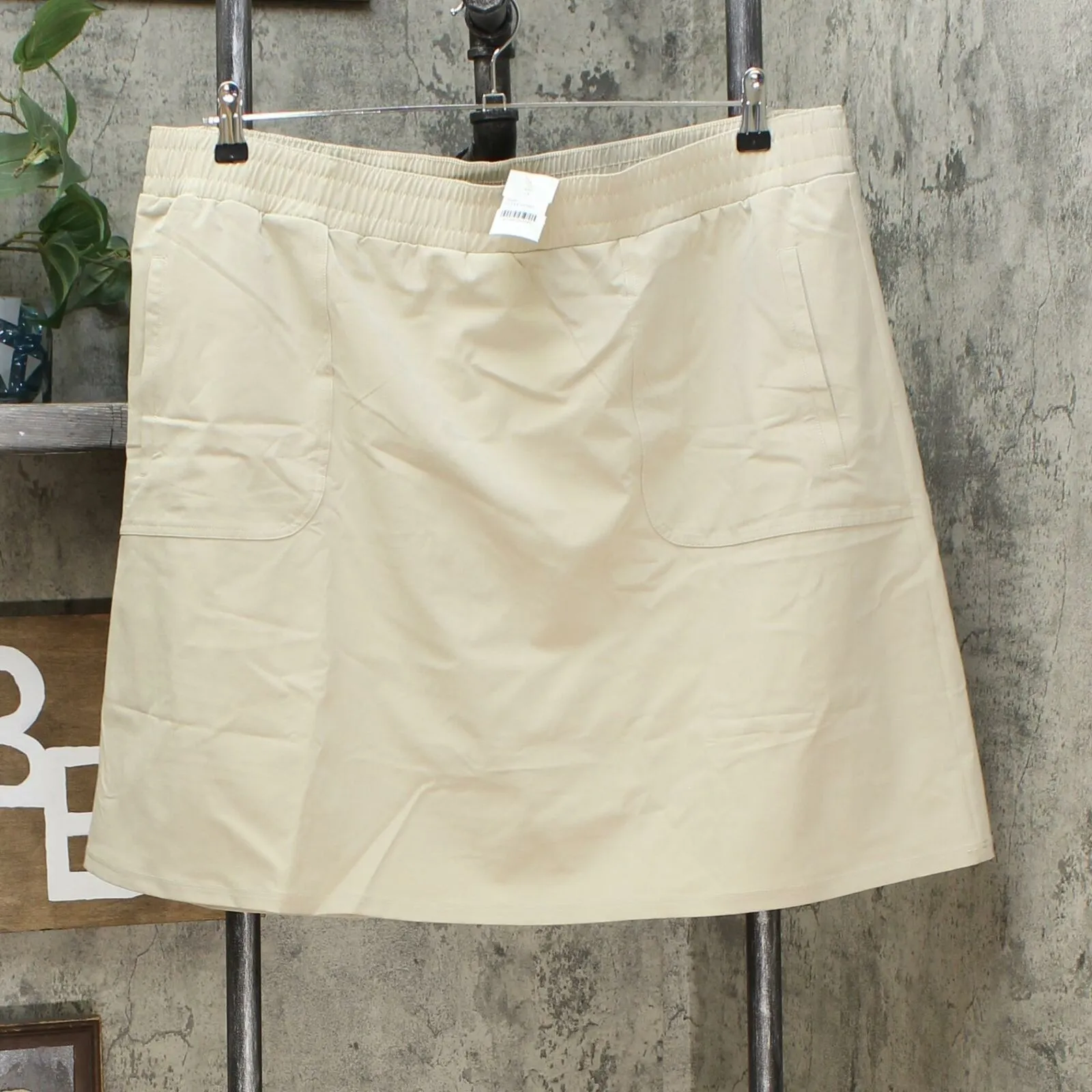 Lemon Way Women's Plus Size On the Move Stretch Tech Skort