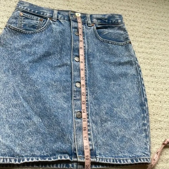 Levi's Button Thru Denim Mom Skirt in Heart Of Stone Blue Size 28