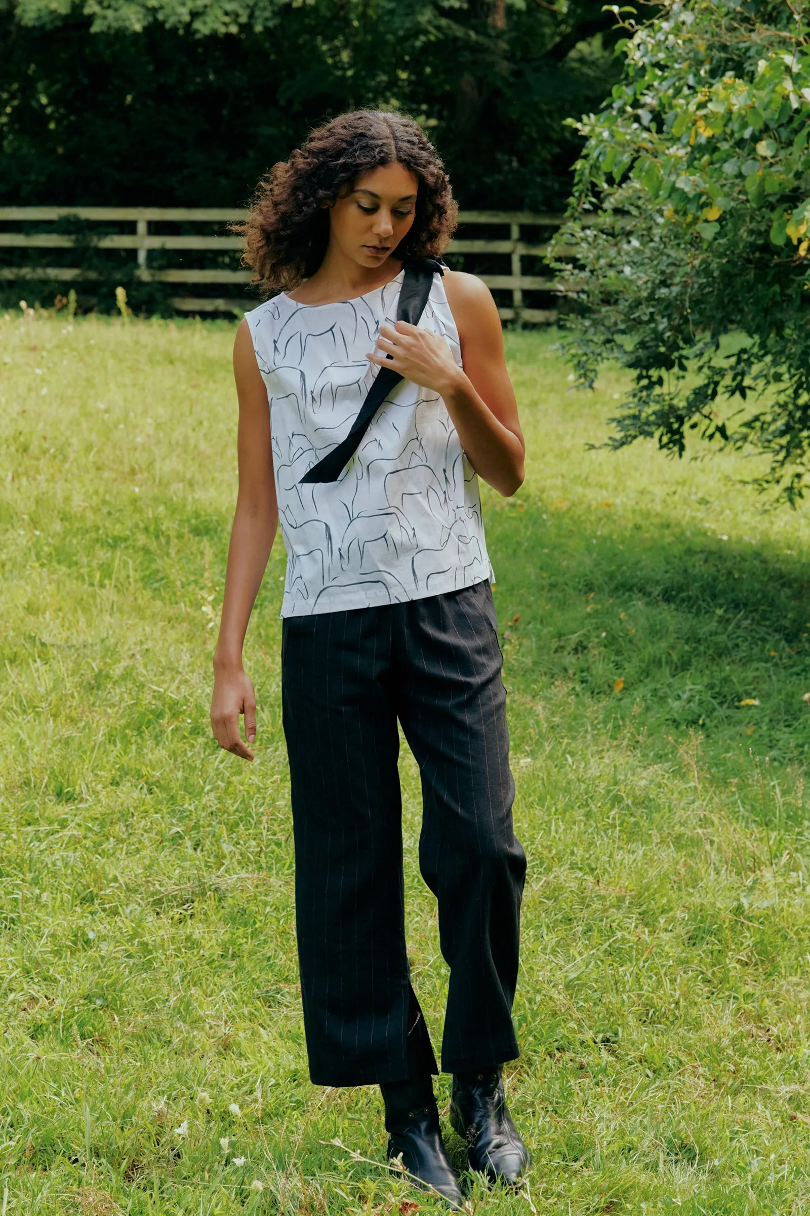 Lucy Ribbon Top - Horse Print