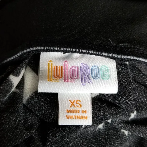 LuLaRoe BNWT XS Madison - black with white stars! ⭐