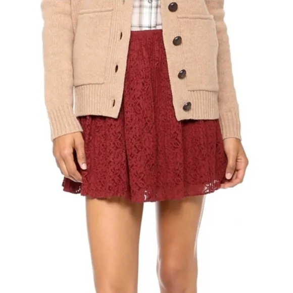 Madewell Red Flora Lace Pleat Mini Skirt- NWT