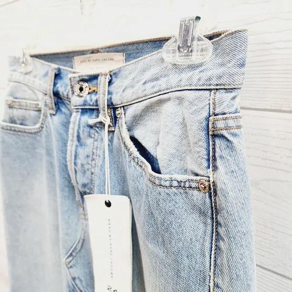 Marc by Marc Jacobs Icon Skirt