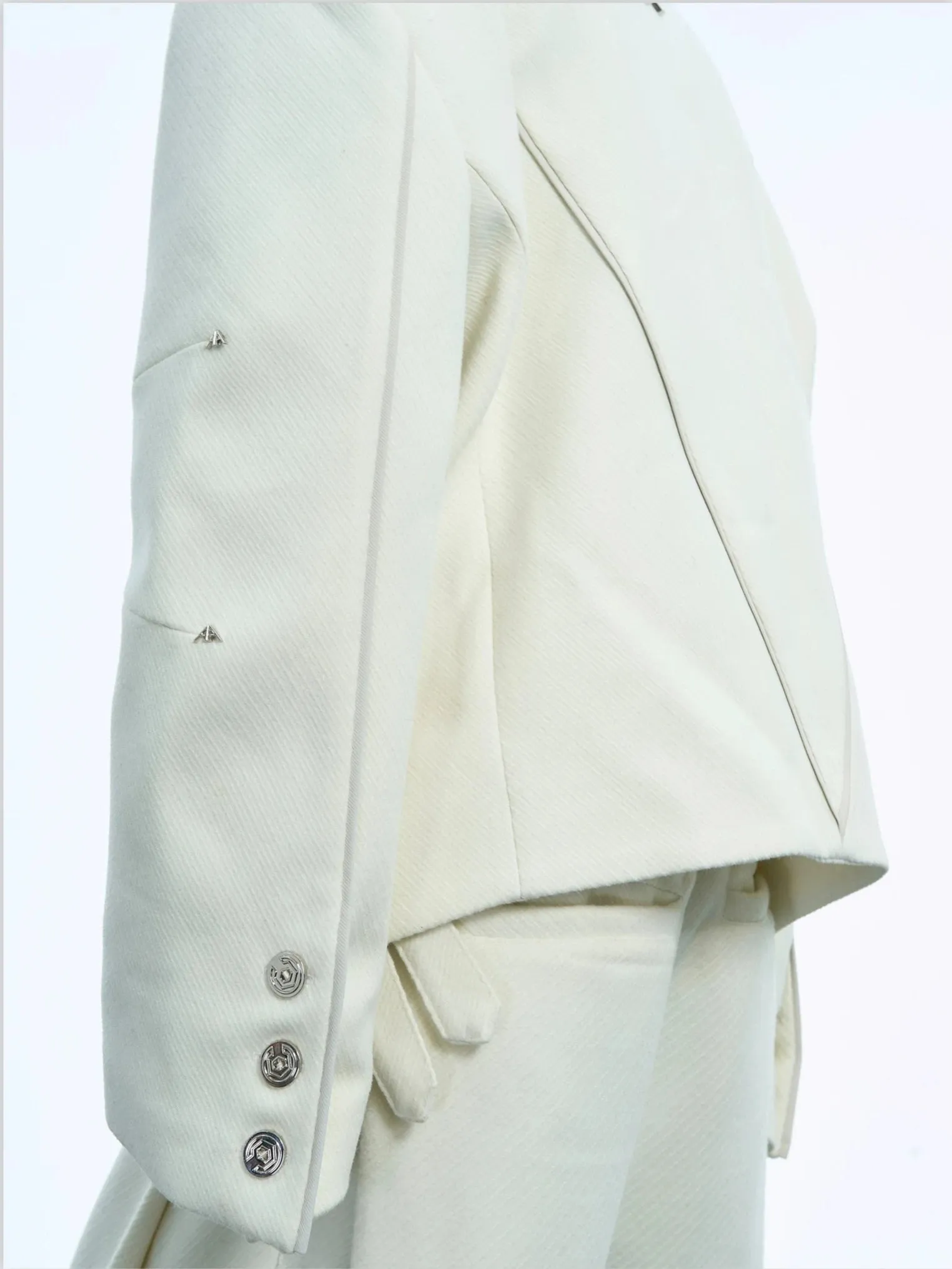 Metal Buttons Irregular Design Suit Set