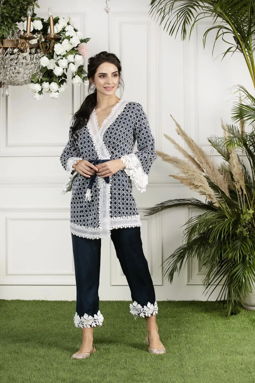 Mulmul Hibiscus Kimono With Navy Hibiscus pyajamas
