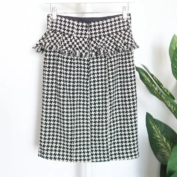 Nanette Leopre Black &amp; White Wool Tweed Peplum High Waist Pencil Skirt Size 4
