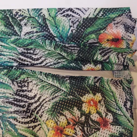 New York &amp; Company Tropical Floral Zebra Print Skirt Eyelet Overlay Size Medium
