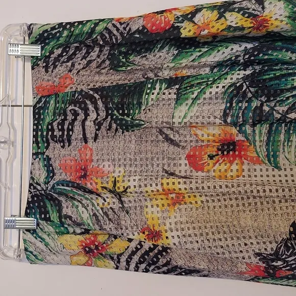 New York &amp; Company Tropical Floral Zebra Print Skirt Eyelet Overlay Size Medium