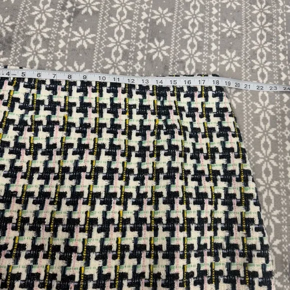 NWT Ann Taylor Houndstooth‎ Tweed Fringe A-Line Skirt White/Navy Size 14