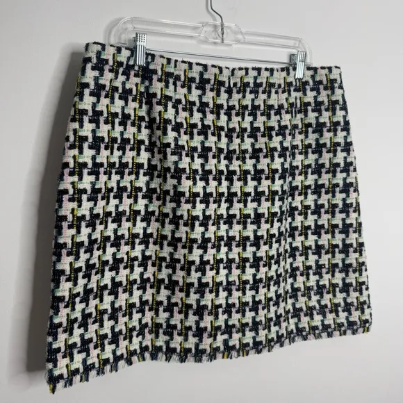 NWT Ann Taylor Houndstooth‎ Tweed Fringe A-Line Skirt White/Navy Size 14