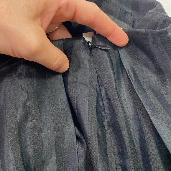 NWT Banana Republic Satin Stripe Skirt in Black Size 0 Petite
