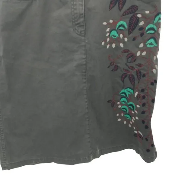 Oilily Gray Embroidered Knee Length Boho Skirt Size 38 US 8 Floral Stretch Chino